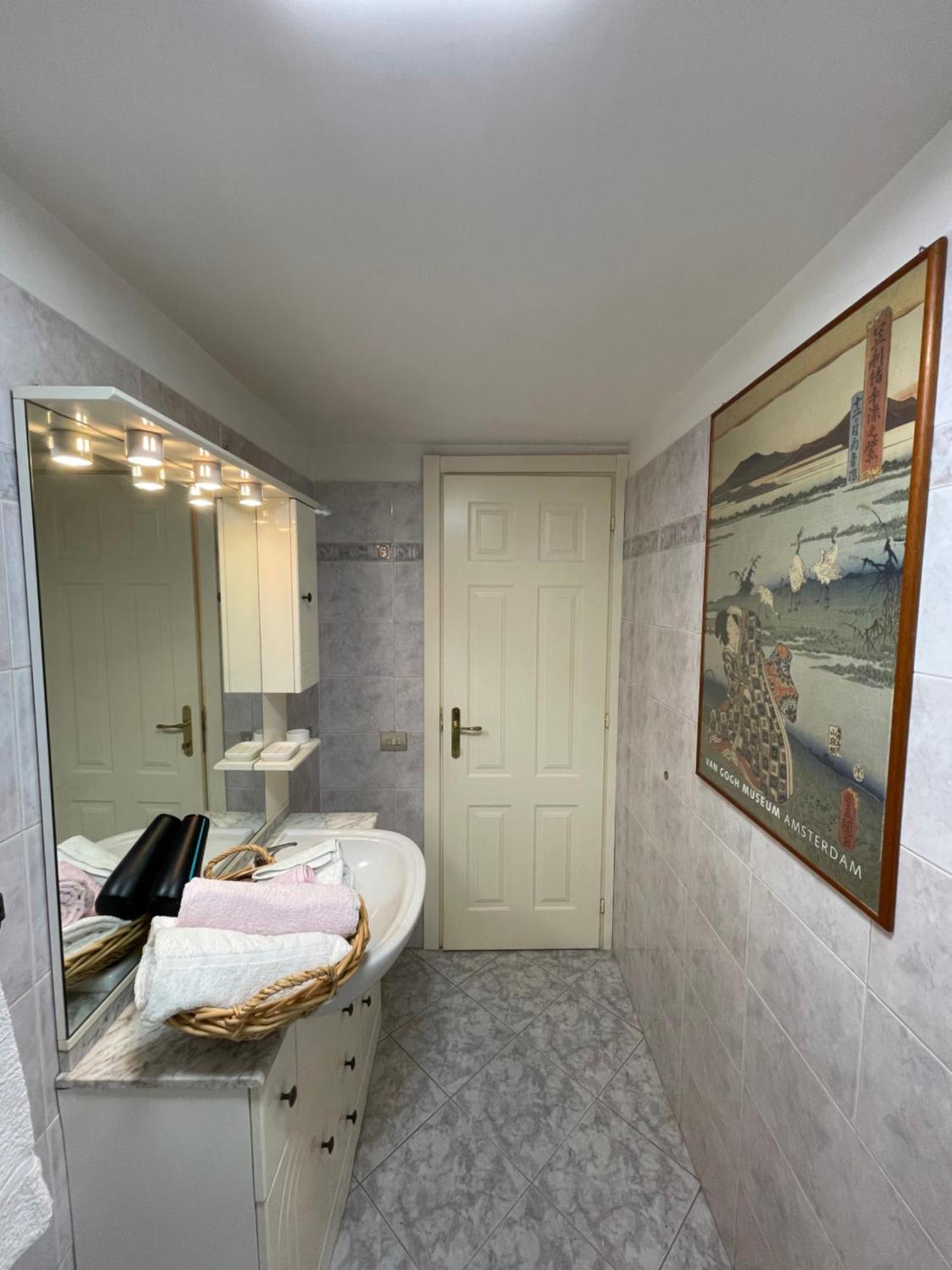 Domus Gaia Apartment Рим Екстериор снимка